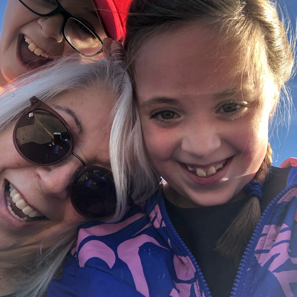 Meet your Posher, Leila